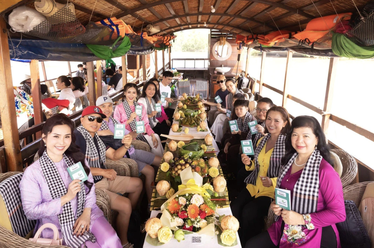 Netzero[-]tour[-]ở[-]xứ[-]dừa